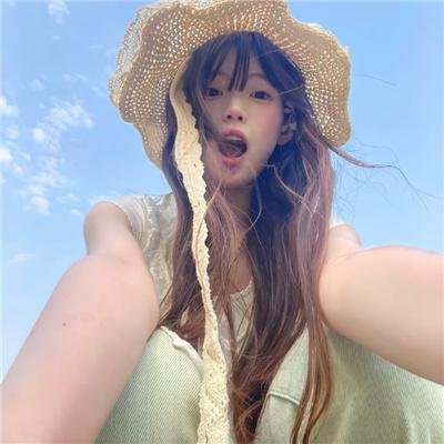 巨蛇闯女校 封面